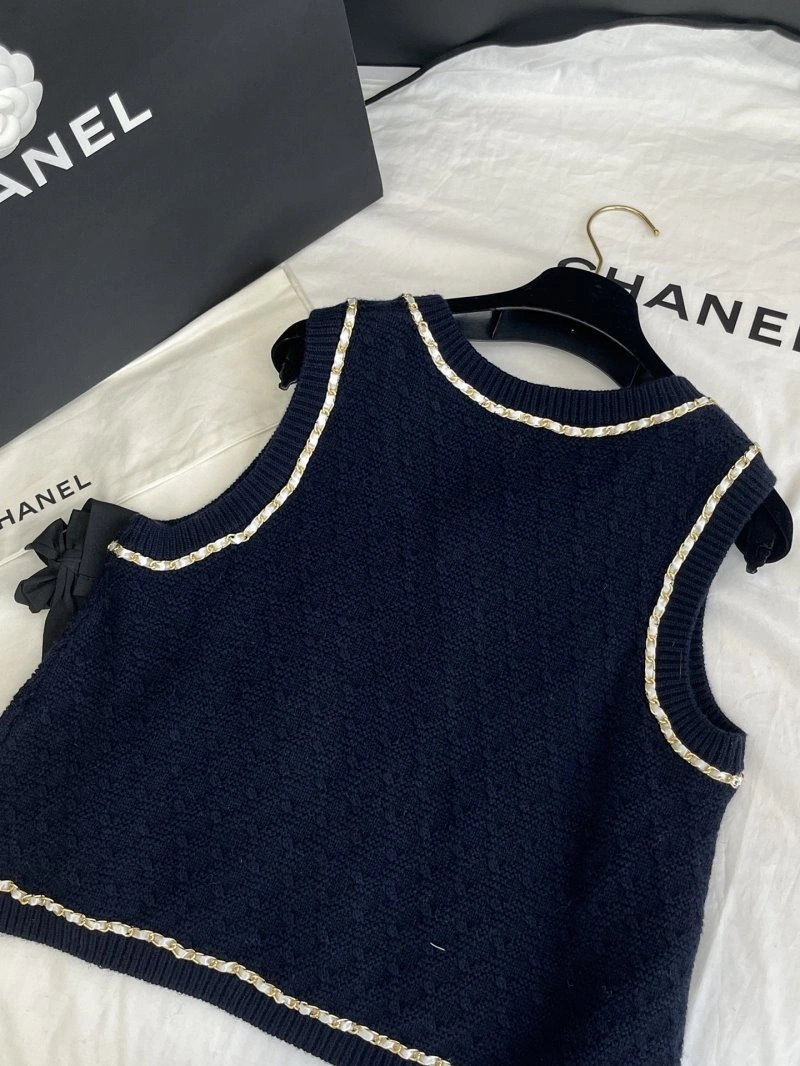 Chanel Vest ComfortFit 108439