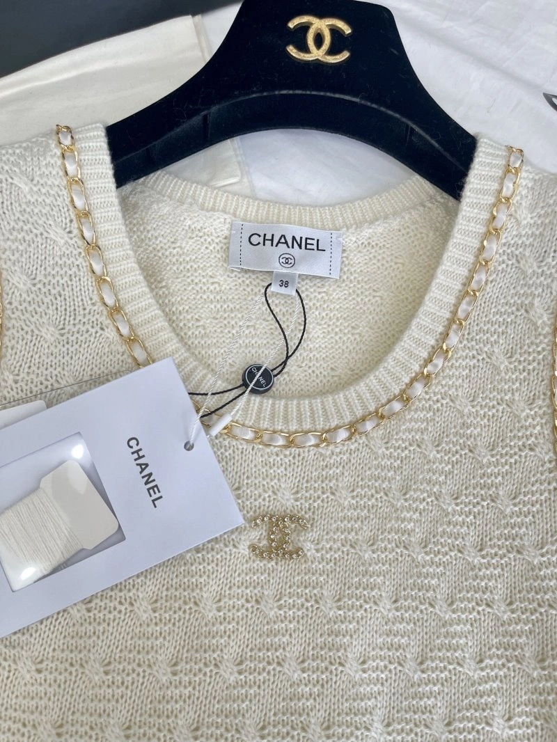 Youthful Chanel Vest 108437