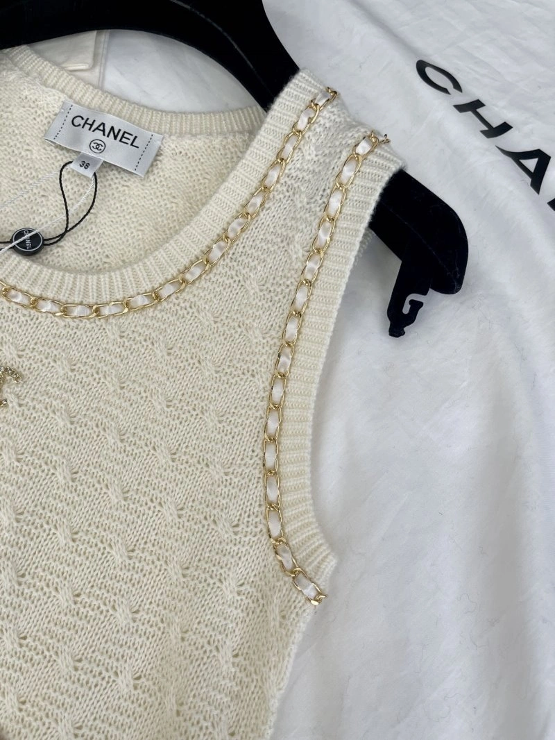 Youthful Chanel Vest 108437