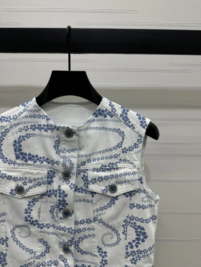 Unisex Chanel Vest 108435