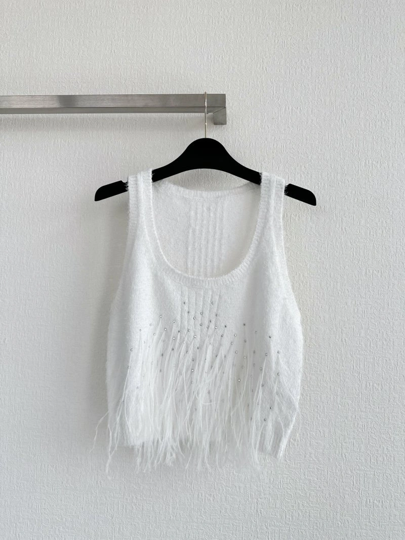 Chanel Vest WellDesigned 108433