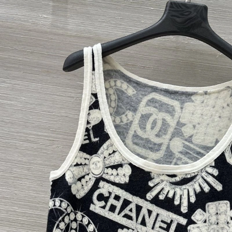 Youthful Chanel Vest 108420