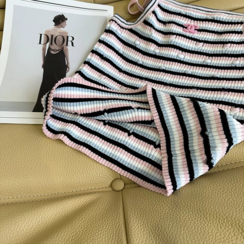 Original Chanel Vest 108424