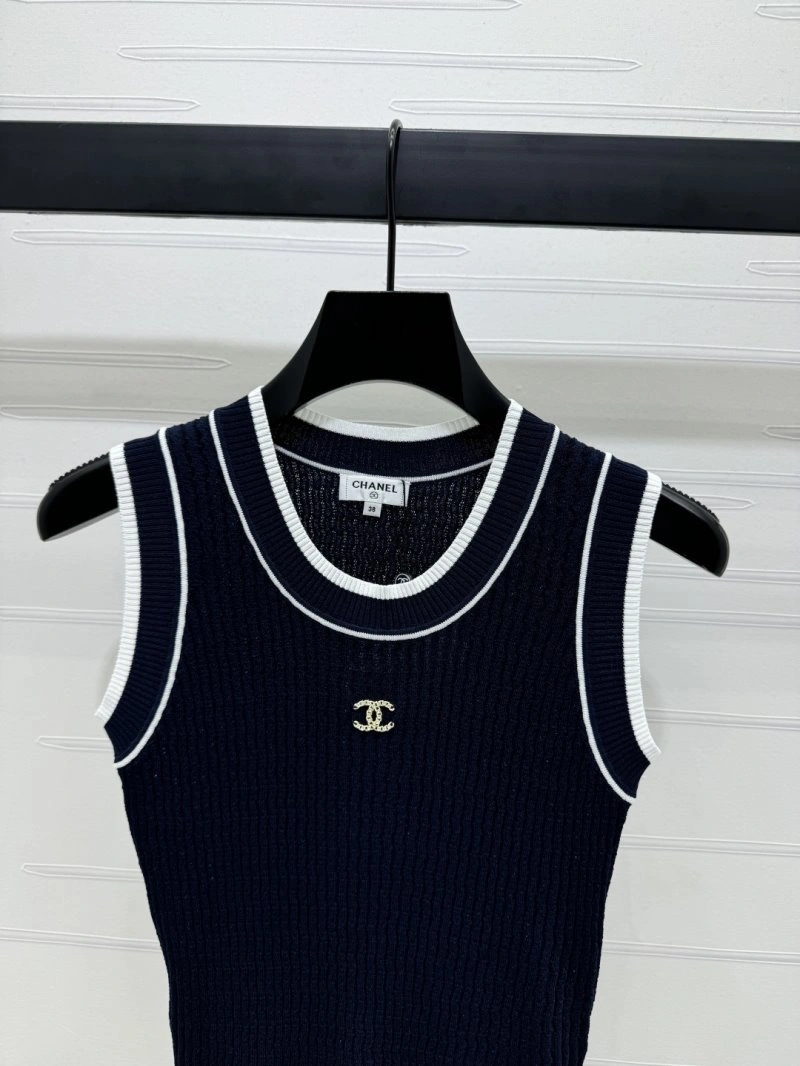Chanel Vest EasyMatch 108425