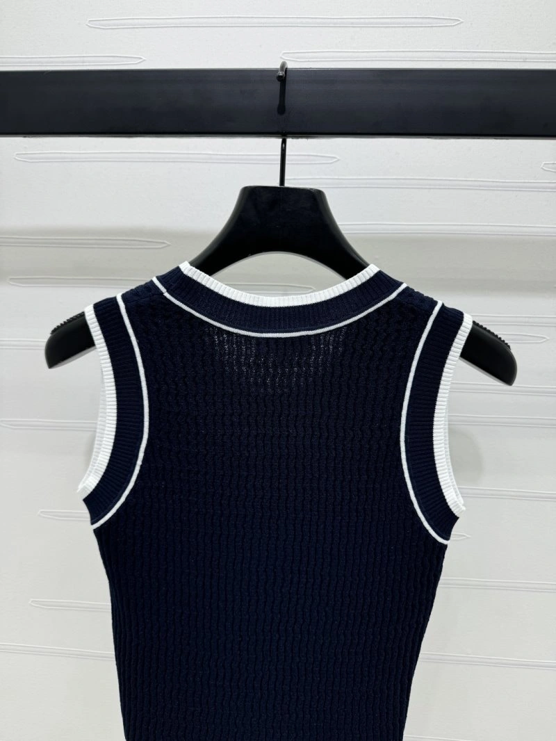 Chanel Vest EasyMatch 108425