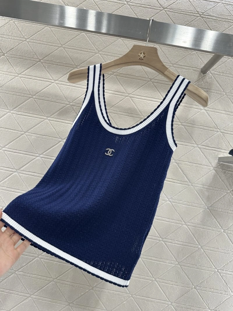 Lightweight Chanel Vest 108416
