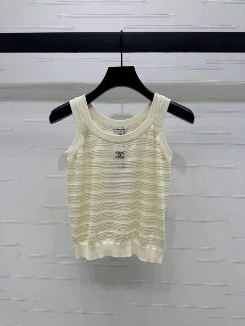 Effortless Chanel Vest 108377