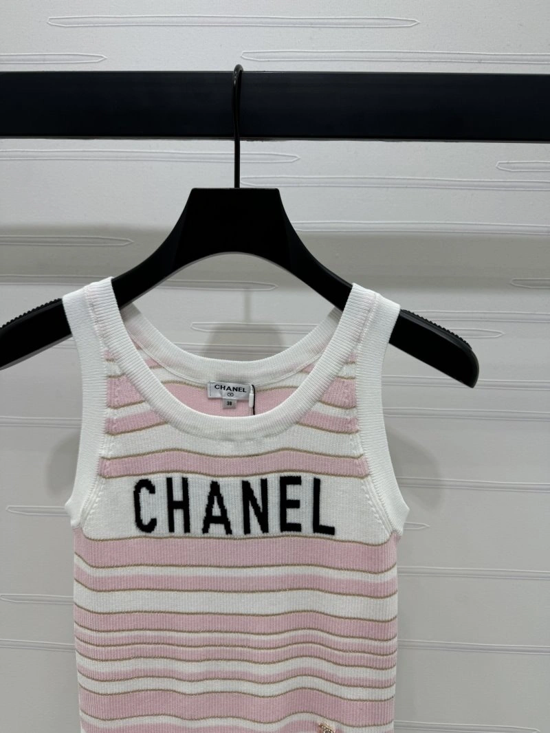 Chanel Vest Vibrant 108382