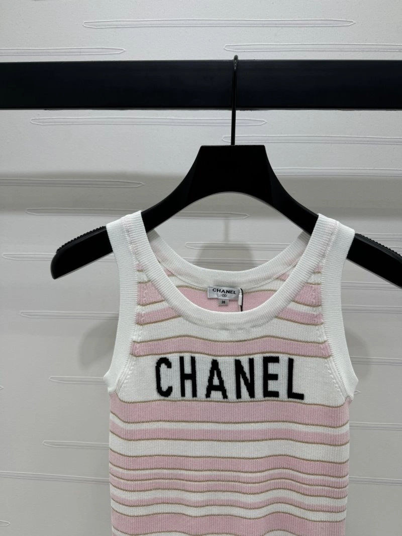 Chanel Vest Vibrant 108382