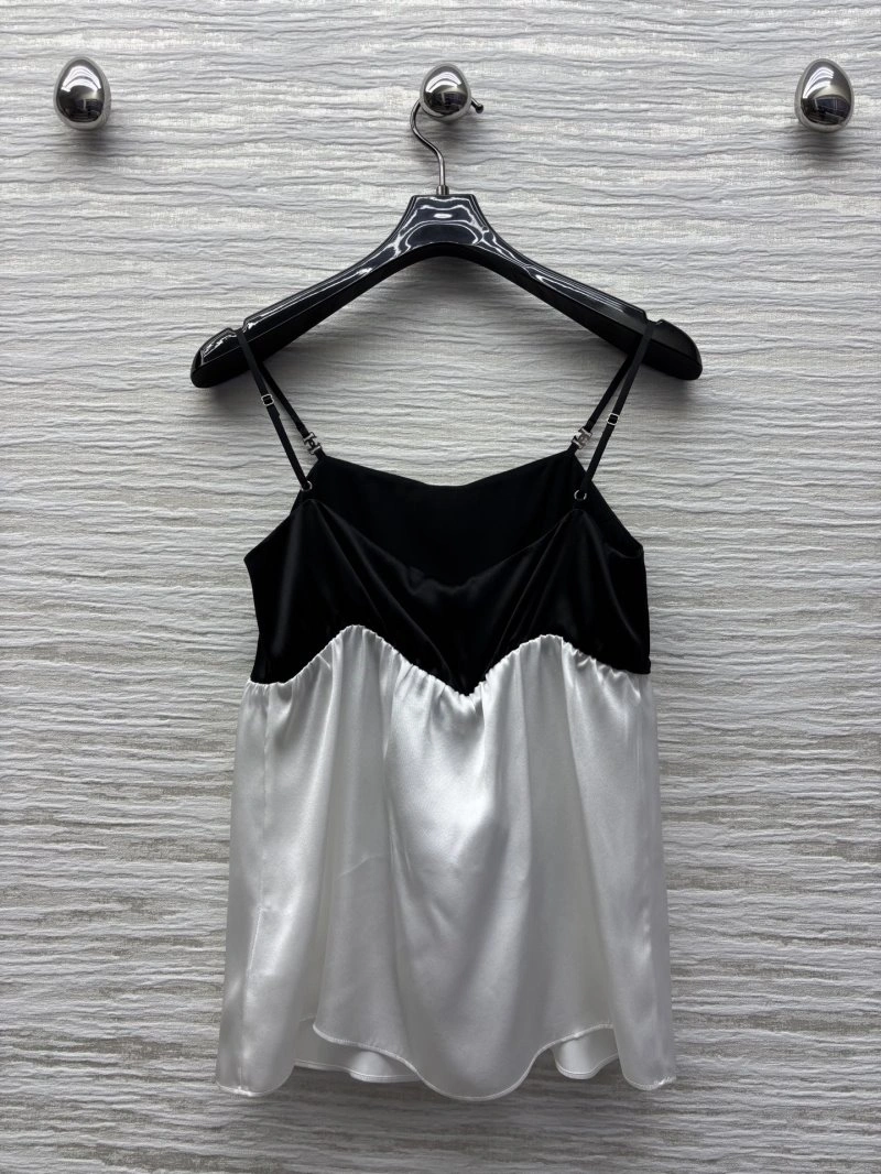 Chanel Vest TechFriendly 108390