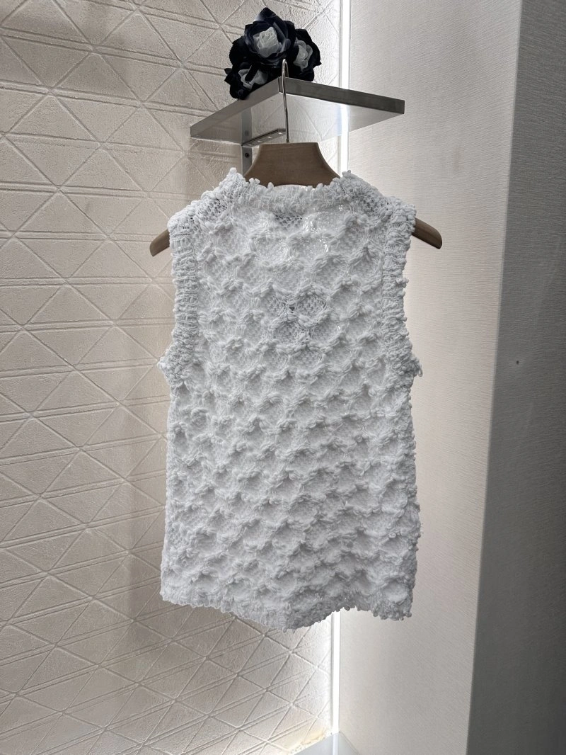 Chanel Vest Sophisticated 108392