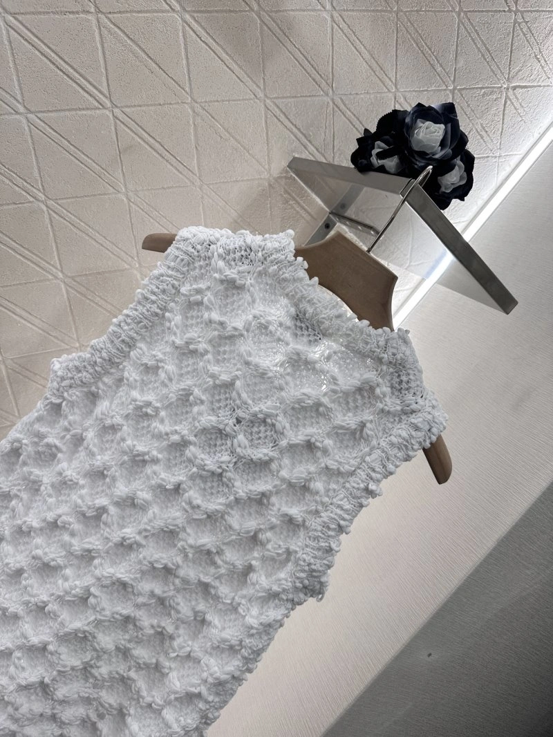 Chanel Vest Sophisticated 108392