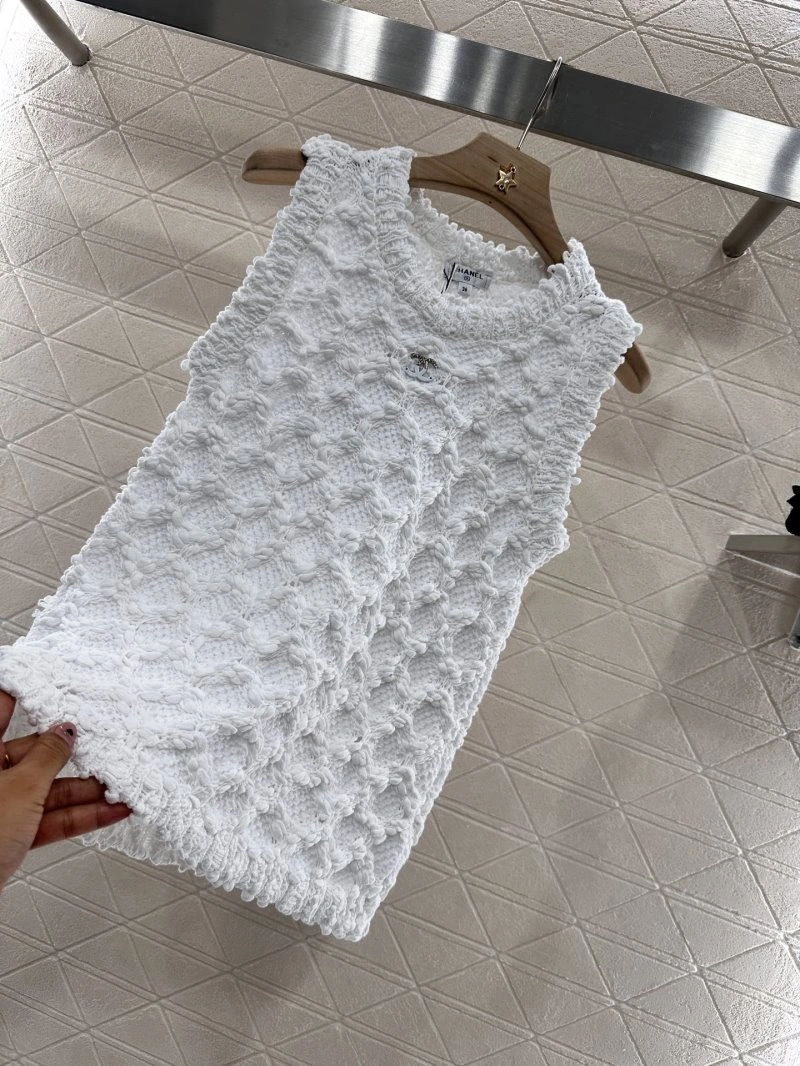 Chanel Vest Sophisticated 108392