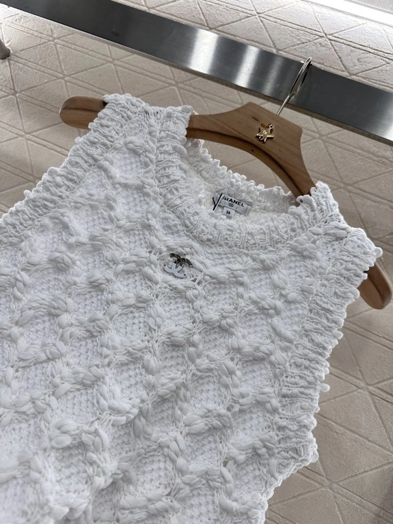 Chanel Vest Sophisticated 108392