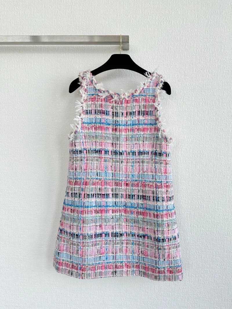 Sustainable Chanel Vest 110118