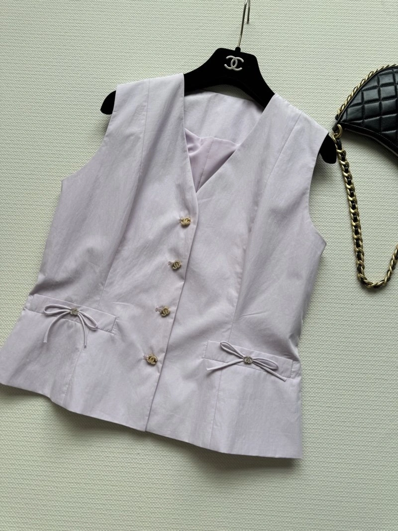 Durable Chanel Vest 110119