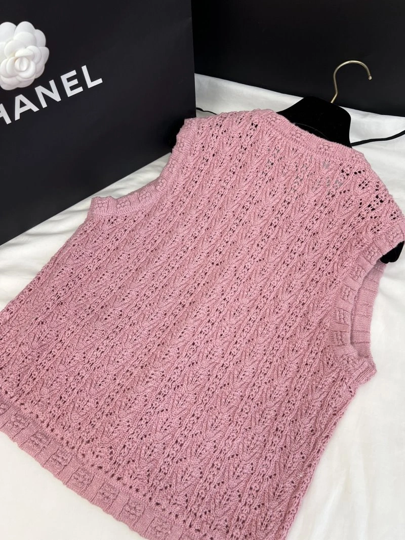 Sleek Chanel Vest 110126
