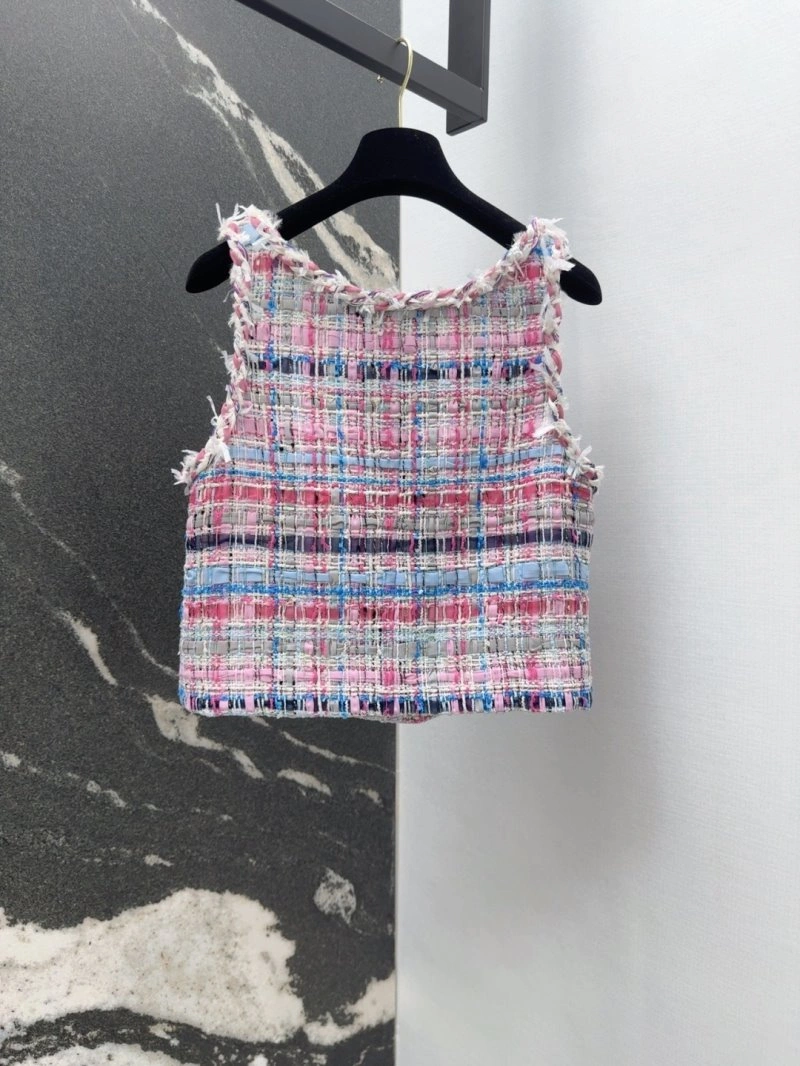 Lightweight Chanel Vest 110134