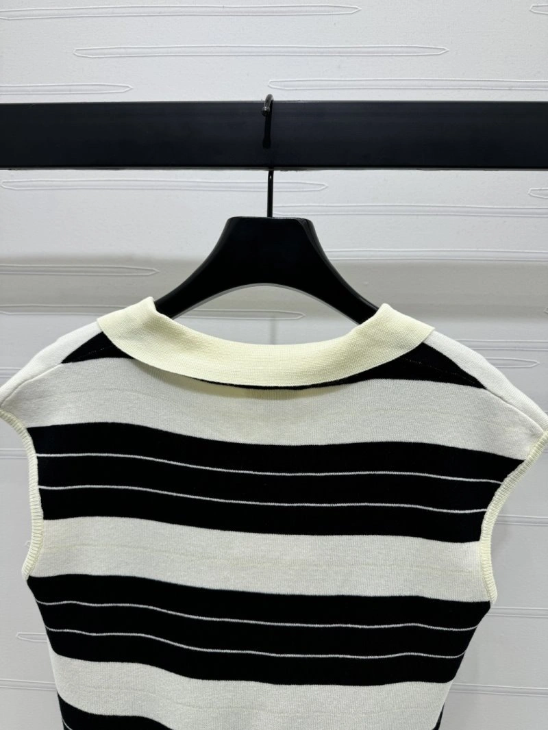 Chanel Vest Resilient 110108