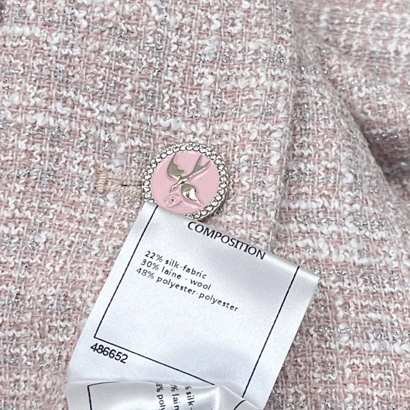 Cozy Chanel Vest 110094