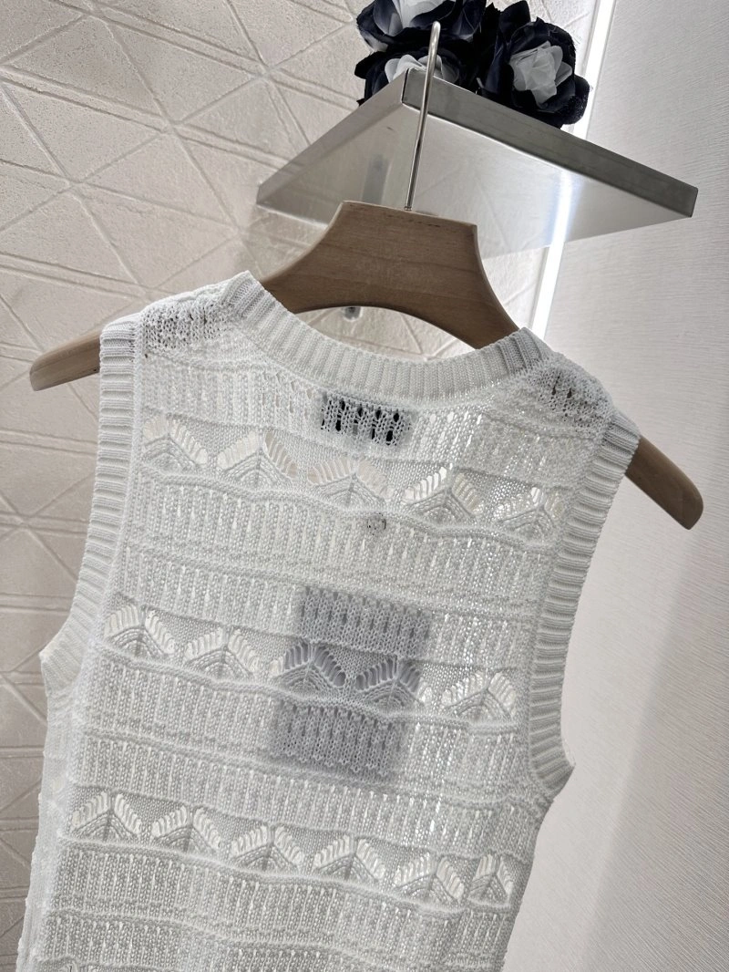 Chanel Vest Classic 110093