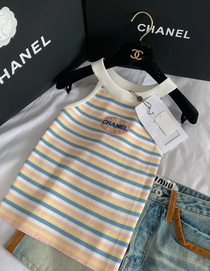 Functional Chanel Vest 110097