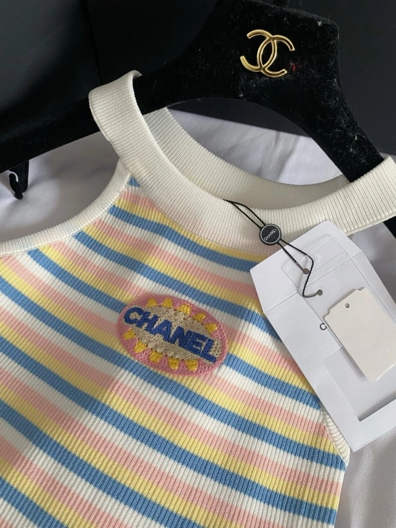 Functional Chanel Vest 110097