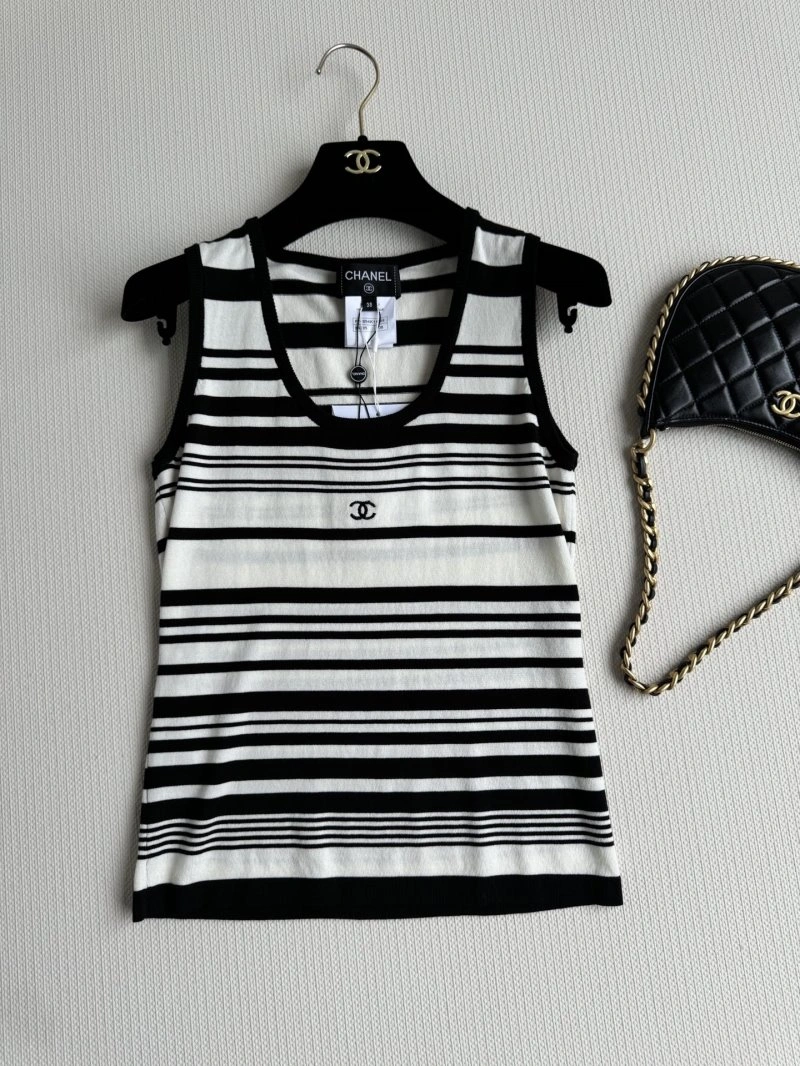 Practical Chanel Vest 110086