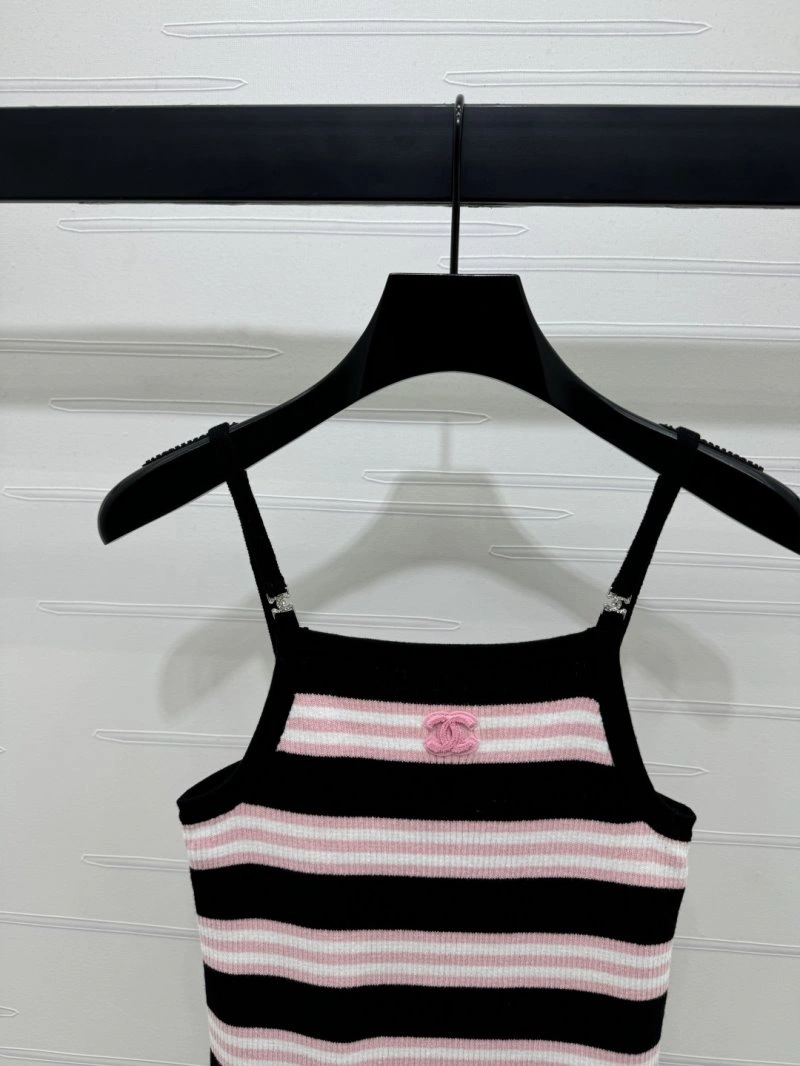 Chanel Vest Stylish 110081