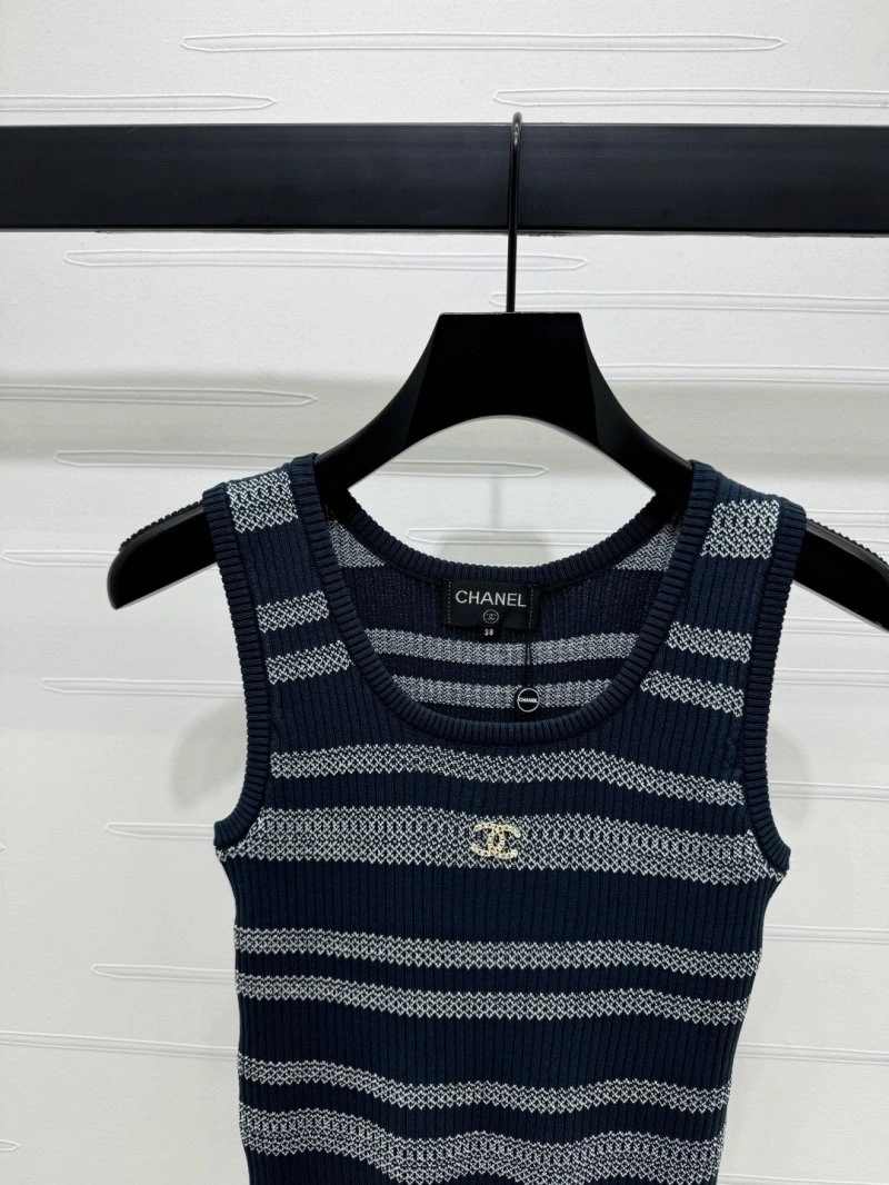Chanel Vest Affordable 110072