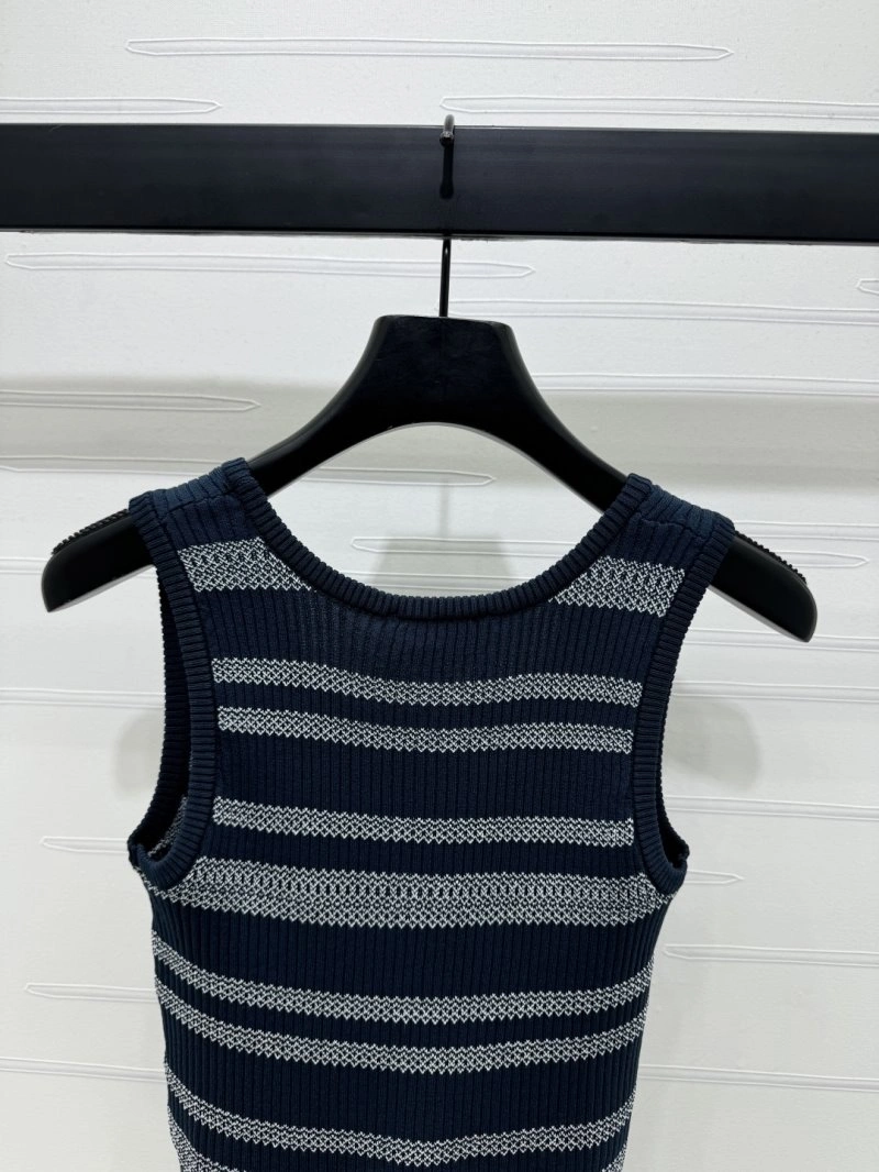 Chanel Vest Affordable 110072