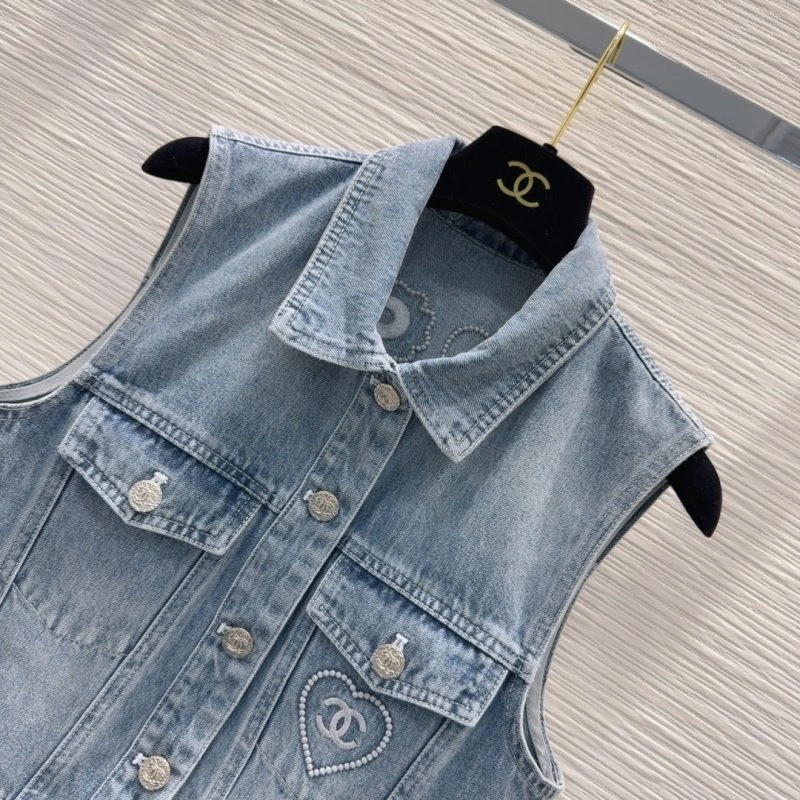 WeatherProof Chanel Vest 110068