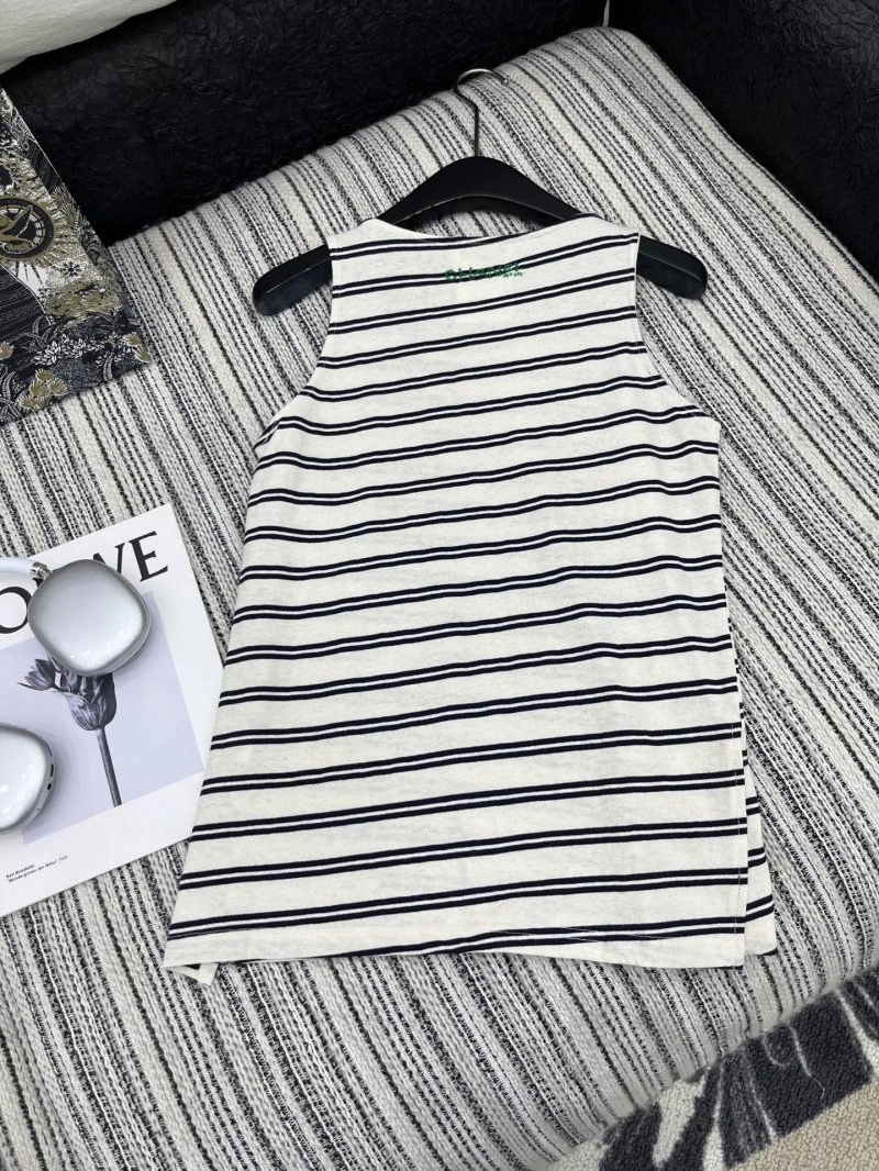 Resilient Chanel Vest 110038