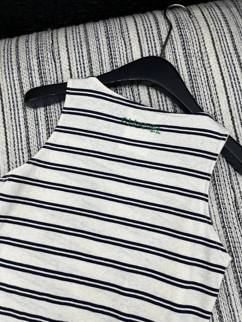 Resilient Chanel Vest 110038