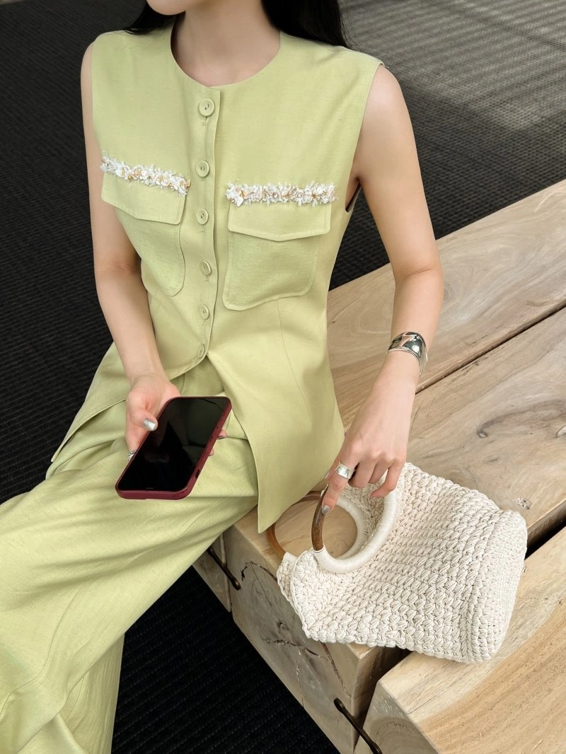 Chanel Vest Lightweight 110041
