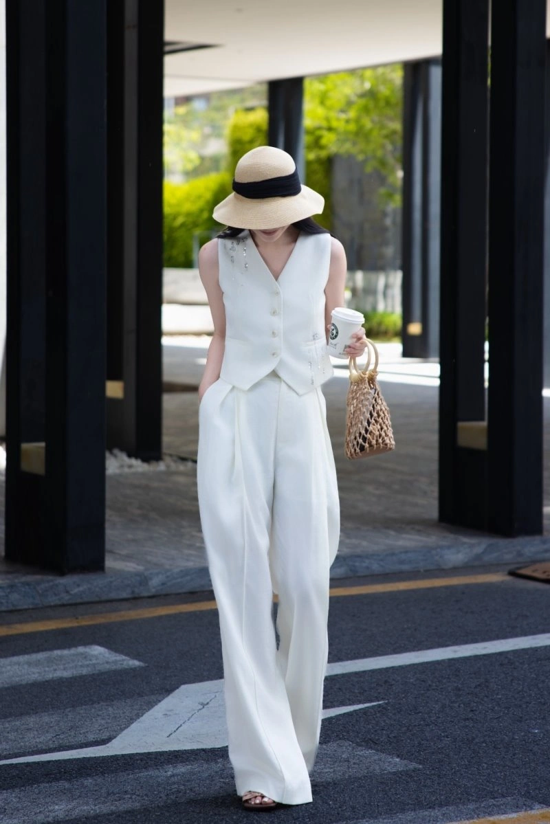 TopPick Chanel Vest 110036