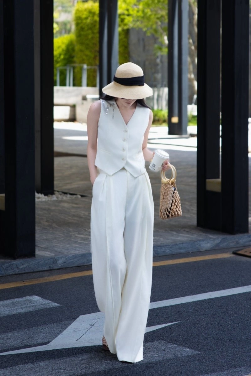 TopPick Chanel Vest 110036