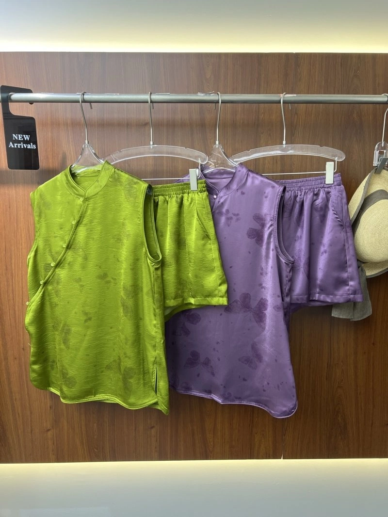 Chanel Vest Seasonal 110047