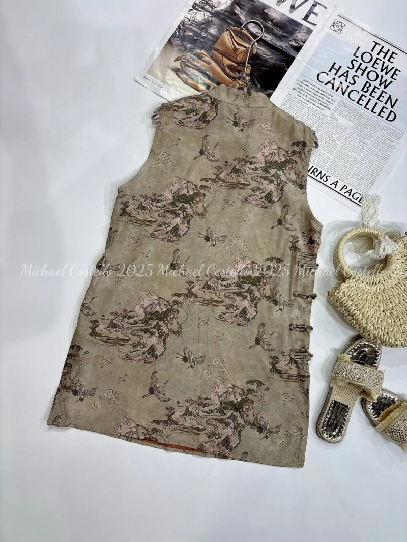 Chanel Vest Timeless 110010
