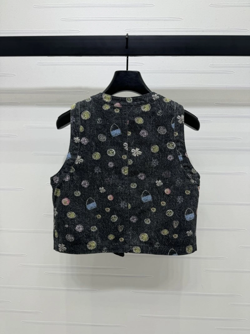 Practical Chanel Vest 110016