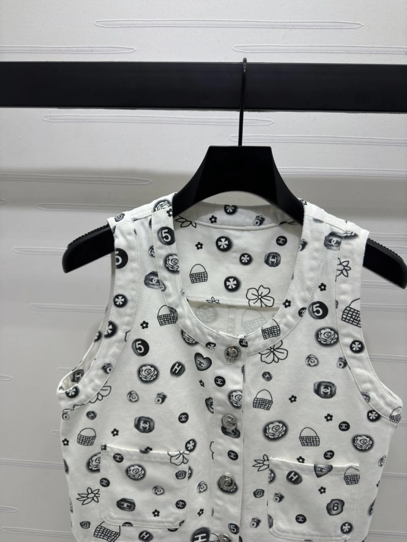 Chanel Vest OdorResistant 110015