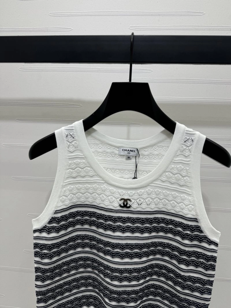 Durable Chanel Vest 110004