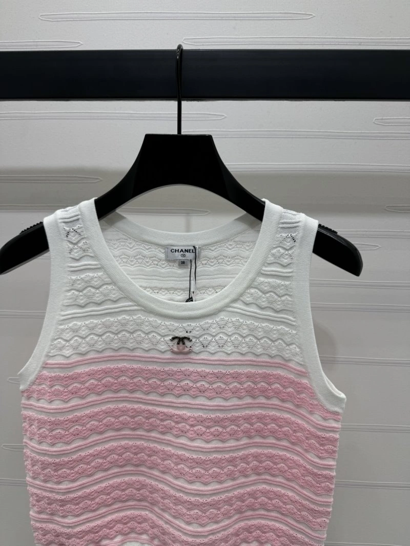 Vibrant Chanel Vest 110000