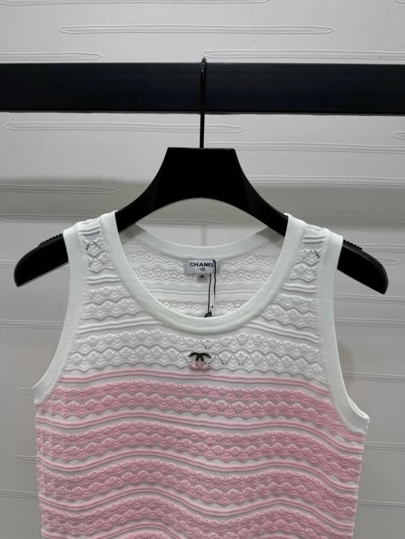 Vibrant Chanel Vest 110000