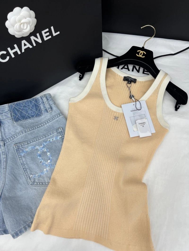 Chanel Vest Minimalist 109987