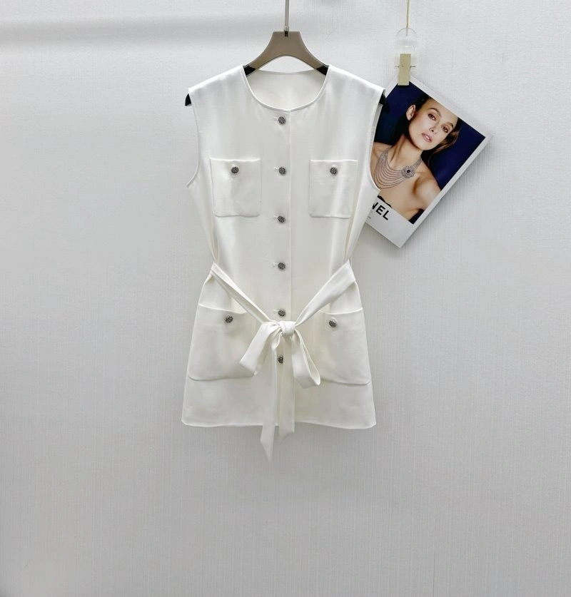 Contemporary Chanel Vest 109994