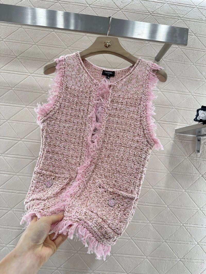 Effortless Chanel Vest 109982