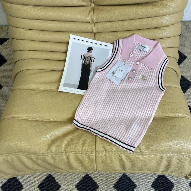 Chanel Vest Lightweight 109974