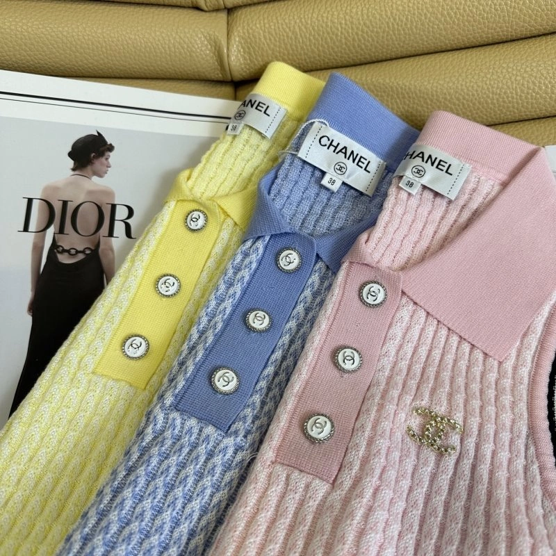 Chanel Vest Lightweight 109974