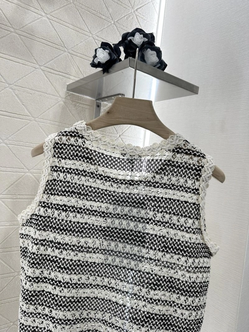 Chanel Vest Resilient 109947